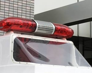 集団準強姦の疑いで慶応大6人を書類送検　神奈川県警