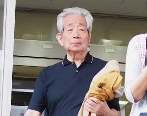 大江健三郎氏　長編執筆から4年…「神経症療法」病院通いの今