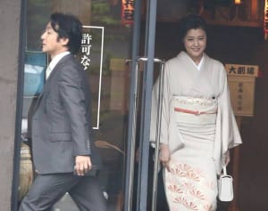 片岡愛之助　結婚1年…“献身妻”紀香に隠れてドラクエ三昧