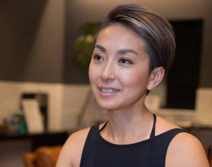 疲れた心身をリセット！自律神経を刺激する簡単ヨガポーズ