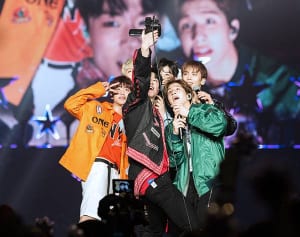 新人ASTROが旋風巻き起こす！ 初の日本単独公演はじまる