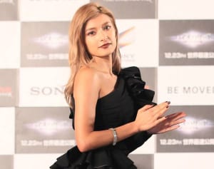 ローラはOK？許せるタメ口と許せないタメ口の違いに論争勃発