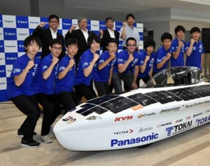 新型車で世界一奪還へ　ソーラーカーレースで東海大が意気込み　平塚市