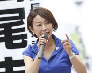 山尾議員　夫と離婚協議中だった！不倫相手は担当弁護士の衝撃