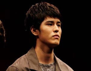 三代続く俳優一家に生まれた寛一郎　素顔はシャイ男子