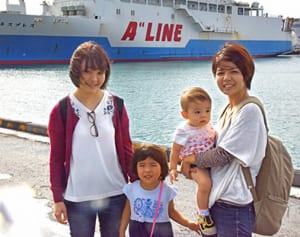 旅客１３３年、本州航路に幕　沖縄－神戸・大阪間　フェリー「琉球エキスプレス」　最終便が那覇入港　飛行機の時代「寂しい」