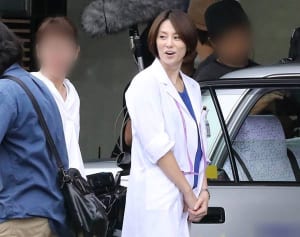 米倉涼子の寵愛巡り『ドクターX』共演者たちが熾烈な争奪戦
