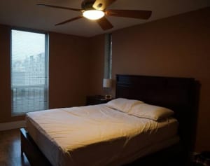 タオルで枕カバーを代用はNG！金運が強い人の寝室の特徴