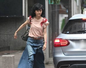 南果歩　代替療法決断後押しした「小林麻央さんと同じ主治医」