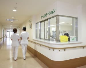 “赤字体質”公立病院を立て直す…独立行政法人化の成功例も