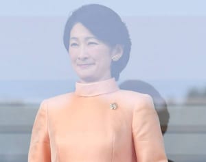 紀子さま焦燥！　悠仁さま帝王教育「また先送り」