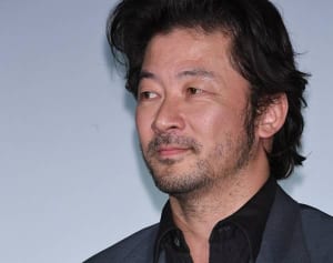 浅野忠信　実父逮捕に19歳年下恋人の母「娘がかわいそう…」