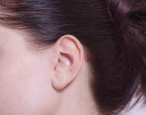 「耳たぶにしわ」は脳梗塞の危険アリ！忍び寄る病気のサイン