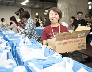 “貧困いじめ”から救う…文京区「こども宅食」現場をルポ