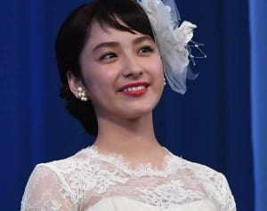 平祐奈　舞台挨拶でのアドリブ力が「姉の平愛梨以上」と大評判