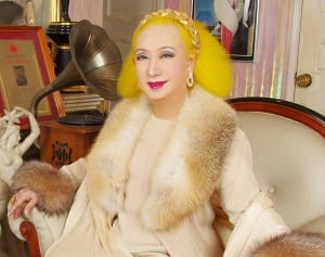 美輪明宏さんが教える「不倫スキャンダルに惑わされない方法」