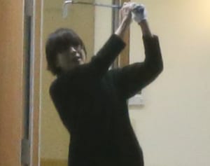 宮沢りえ　左手薬指に指輪も…森田剛との大人なキスデート現場