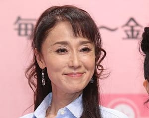 浅野ゆう子　ブログで一般男性との結婚を報告