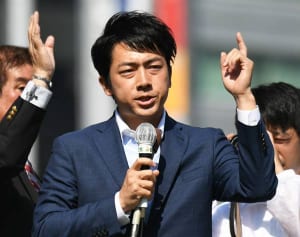 小泉進次郎議員の演説スキルの原点　柳家さん喬師匠語る
