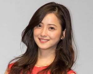 佐々木希　プロ顔負け！インスタで披露した料理の腕に感嘆の声