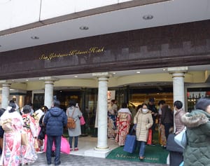 はれのひ、被害2億円超　発覚10日、解明長期化も