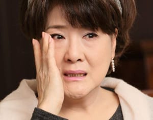 川中美幸　最後は寝たきり…涙で語る亡き母の老老介護3年間