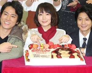 吉岡里帆の肉食系素顔　子供時代から父にプロテイン飲まされる