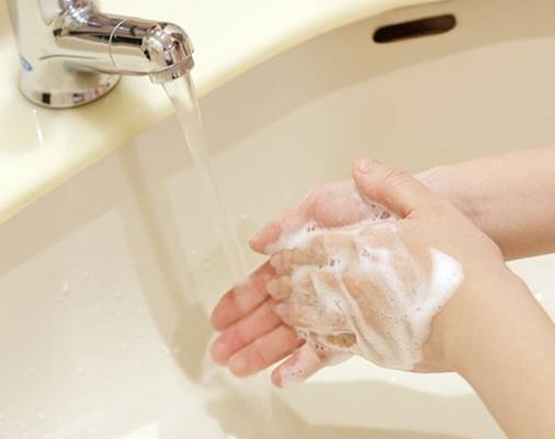 大流行！インフルエンザを防ぐ「正しい手洗い＆マスク活用術」