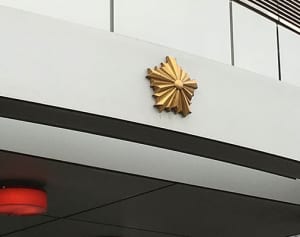 警察官装い訪問、カードすり替え　新手口の窃盗、横浜市内で多発