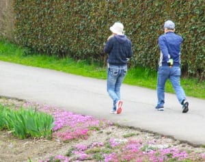 健康に「1日1万歩」は不要！病気予防のための正しい歩き方