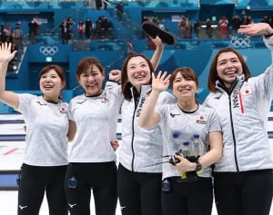 女子カーリング、銅メダル獲得！藤澤ら貫いた“カーリング精神”とは