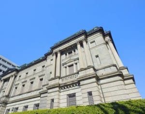 国が滅びない限り1年置けば損はしない「国債10年変動型」