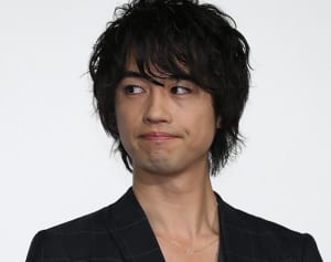 『BG』木村拓哉を驚かせた斎藤工の“ロンバケマニア”ぶり