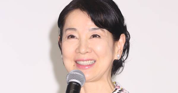 吉永小百合が今なお輝き続ける秘訣「ジムでバーベル25kg」 | 女性自身