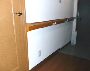 家庭内事故死の3大要因「転落」を防ぐ10万円の使い方