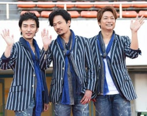 稲垣・草なぎ・香取　ベーグルも完売、出演映画ショップが大盛況