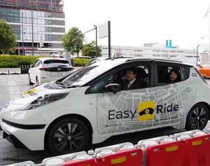 自動運転「素晴らしく快適」横浜市長が試乗