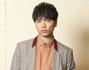 山崎育三郎激白「肋骨にヒビでも『モーツァルト！』を演じた」