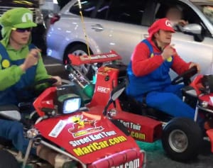 オーランド・ブルーム　復縁説のケイティ・ペリーとマリオ爆走