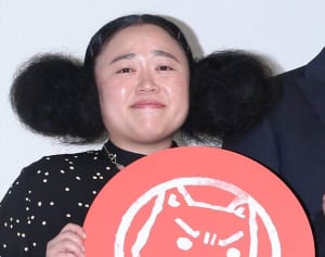 ニッチェ江上　別人級ストレートヘアが「超美人」と好評