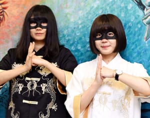 魅惑のゆるロック「HARAHELLS」　歌うラーメン丸　奏でる飲過浮腫美（のみすぎむくみ）