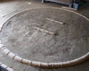 「巡業先の土俵は“女人禁制”ではない」慶大名誉教授が解説