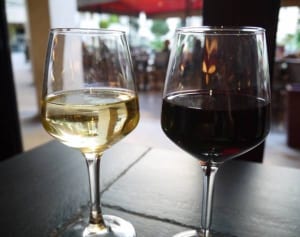 和菓子と洋菓子、赤ワインと白ワイン…血糖値が上がるのは？