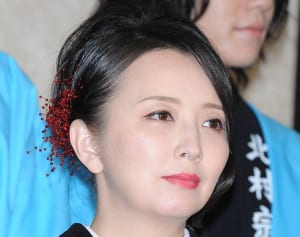 高橋由美子の退所に憶測広がる　地道な舞台活動を惜しむ声も