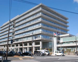 余った食材を貧困対策に　平塚で「フードドライブ」始まる