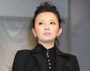 高橋由美子　食事とれず激やせ…両親明かした引きこもりの今