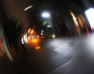 「隠れて飲む」が危険サイン…医師語る「アルコール依存症」の特徴