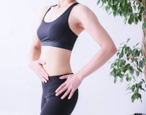 骨盤の傾斜を正せば美姿勢に「今日からできる骨盤矯正運動」