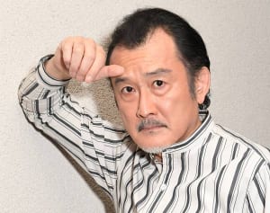 吉田鋼太郎が語る「主演舞台と同じ…青春の淡い恋の思い出」