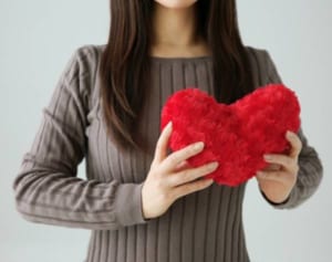 乳がんを克服した元SKE矢方美紀を助けた「がん保険」とは？